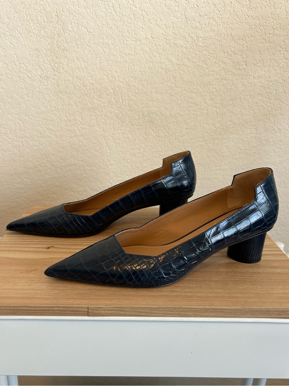 The Fold London Navy Croc Embossed Pumps Size 40